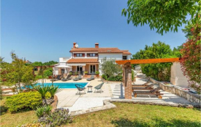 Lovely Home In Loborika